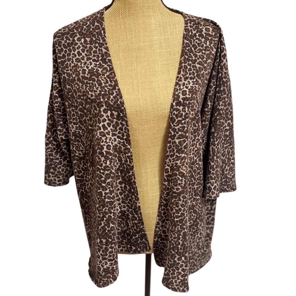 LuLaRoe Tracy Cardigan Size Small Leopard Print Open Front Lightweight Brown Tan
